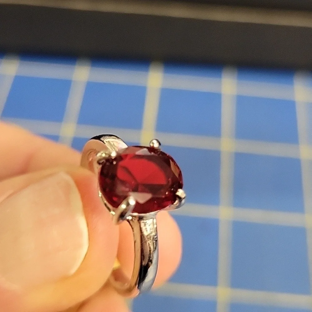 Garnet Faux Stone Silver Tone Ring Size 8